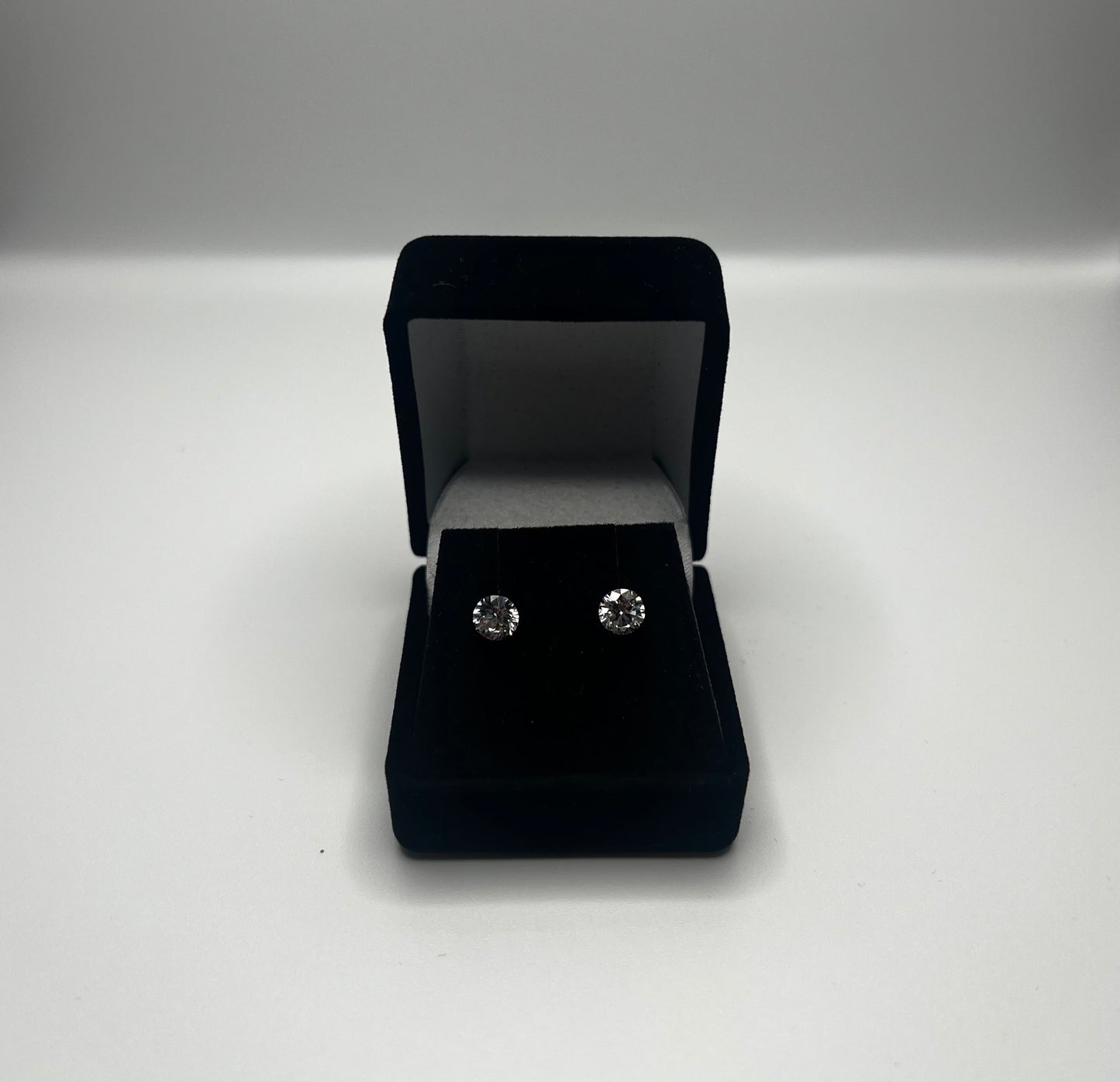 Gold Diamond Stud Earrings