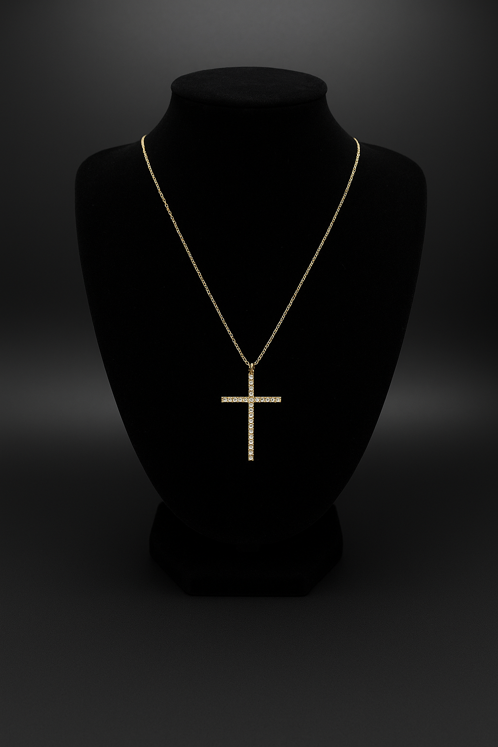 Gold Cross Pendant with Chain – 16mm