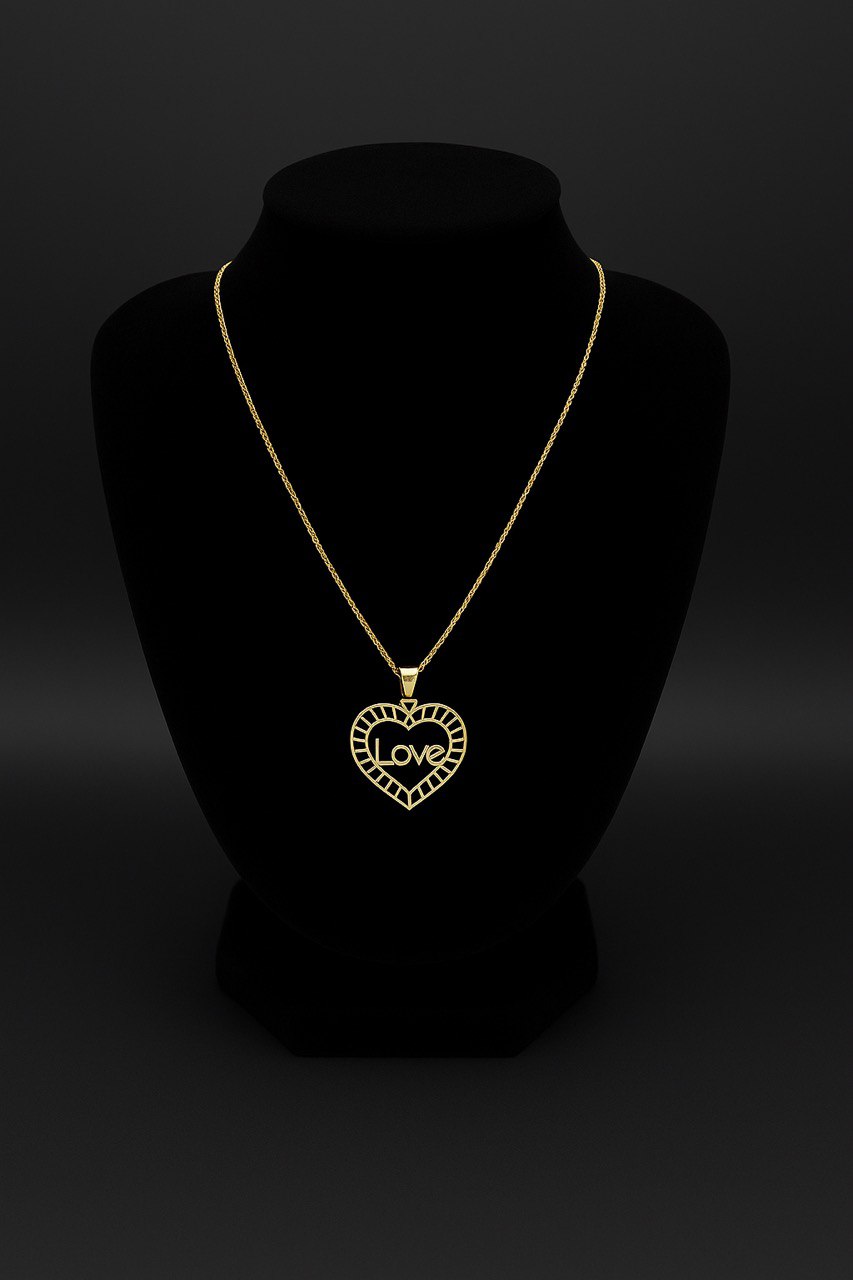 Collar Corazón “Love” en Oro 10K