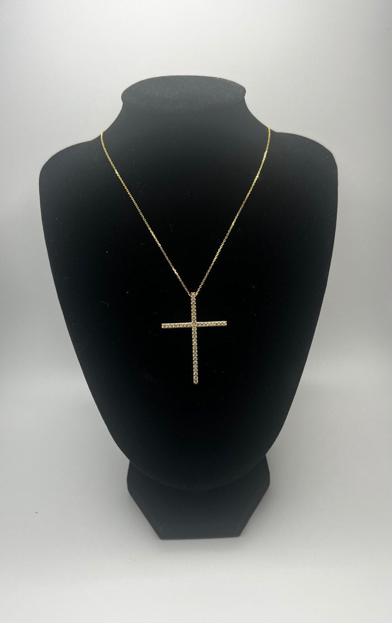 Gold Cross Pendant with Chain – 16mm