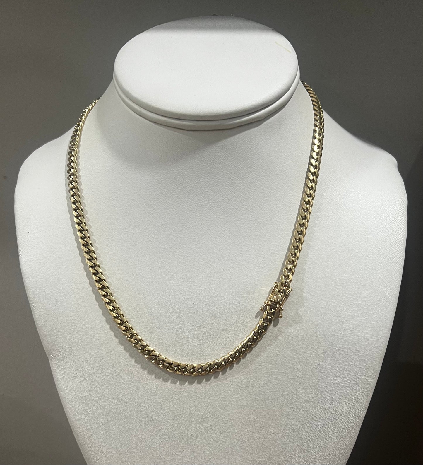 Cuban Link Chain