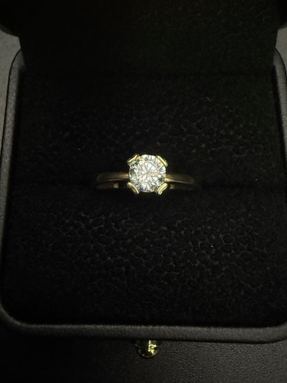 10K Gold Solitaire Ring with Brilliant Stone