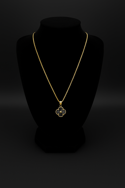 Gold Clover 10K Necklace – 15mm
