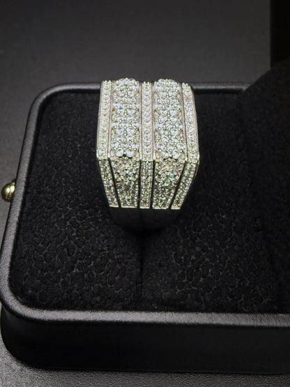Iced Out Rectangular Ring - 925
Sterling Silver CZ| Size 9