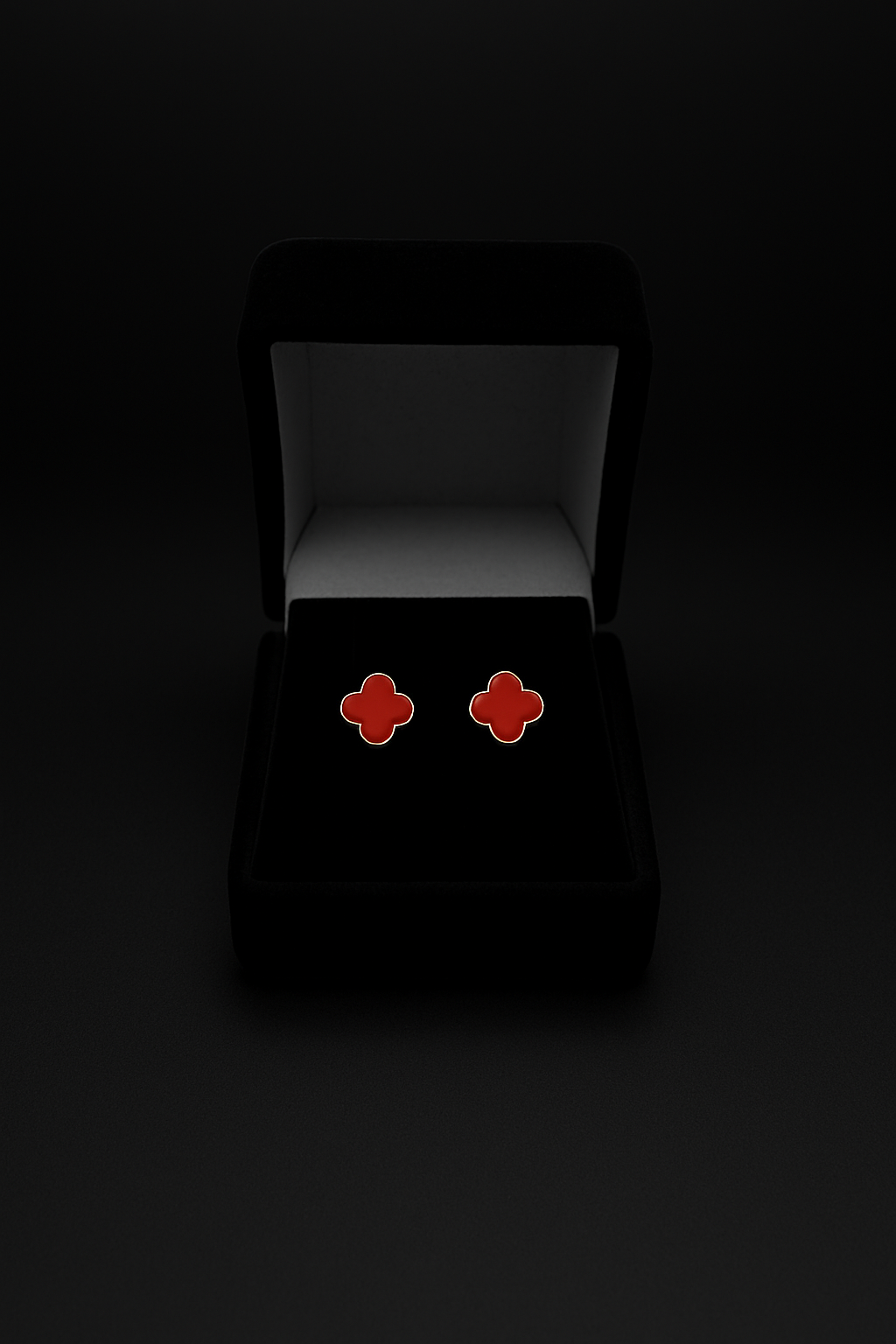 Clover Stud Earrings – Red