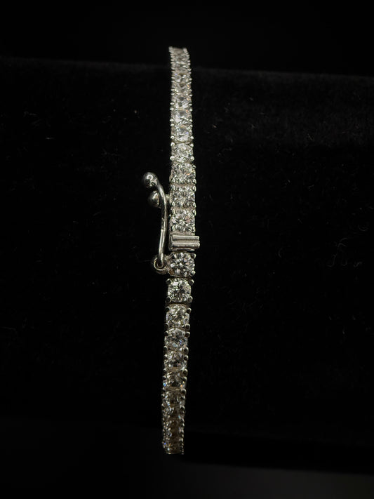 10K White Gold Tennis Bracelet 2.4mm 7" - Iced CZ