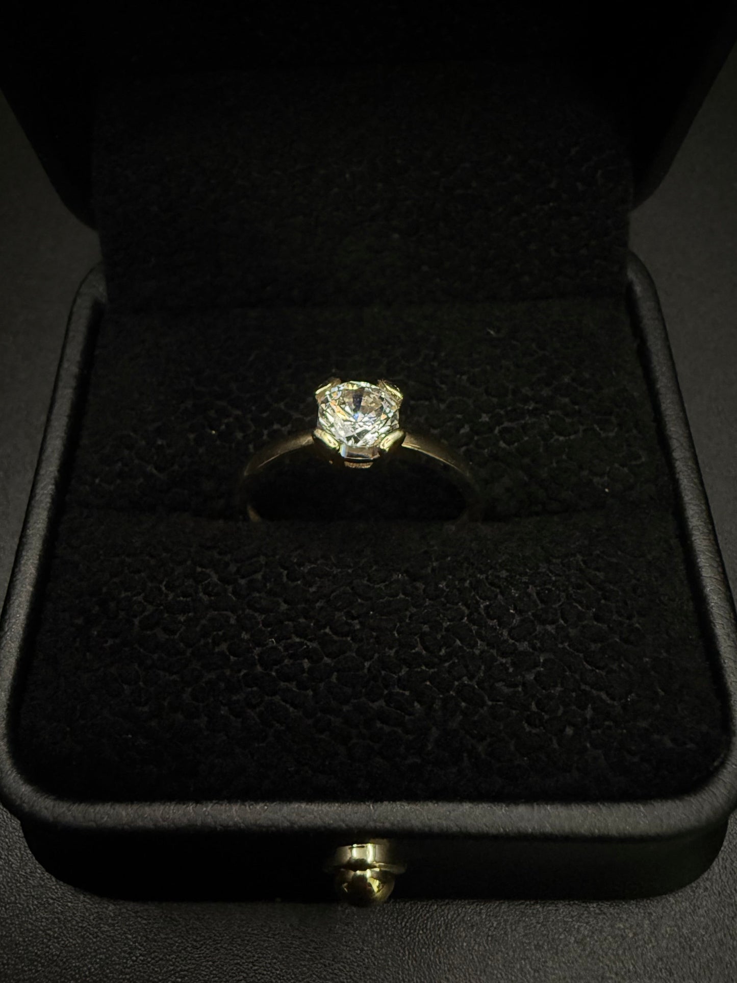 10K Gold Solitaire Ring with Brilliant Stone