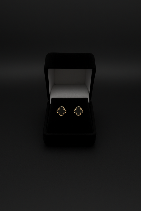 Clover Stud Earrings – Black