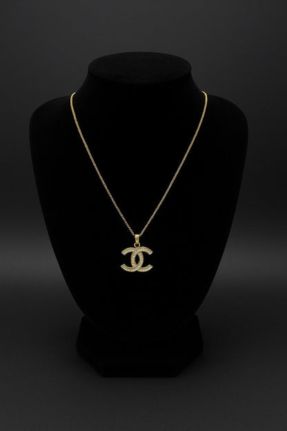 Gold Necklace with Double C Pendant – 16mm