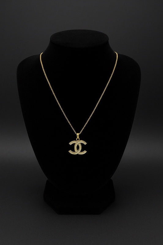 Gold Necklace with Double C Pendant – 16mm