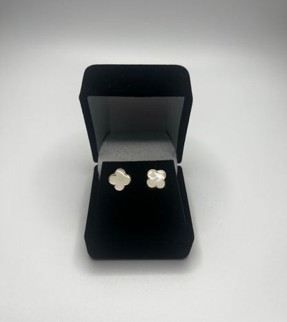 Yellow Gold Clover Stud Earrings – White